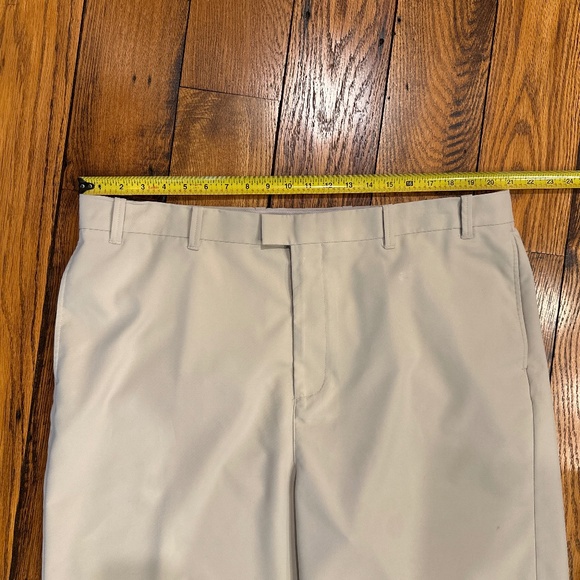 CALLOWAY LIGHT TAN FLAT FRONT  MENS GOLF SHORTS - Picture 4 of 7